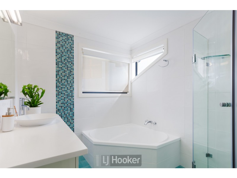 13a Coal Point Road, Coal Point NSW 2283