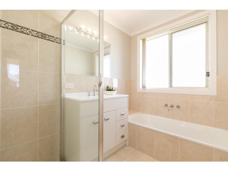 14 Cuffley Street, Buttaba NSW 2283