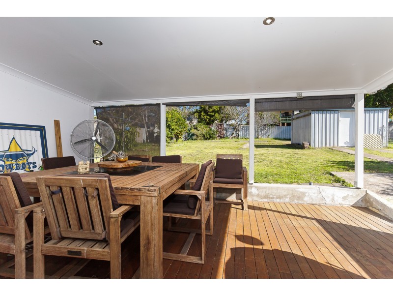 13 Prince Street, Fennell Bay NSW 2283