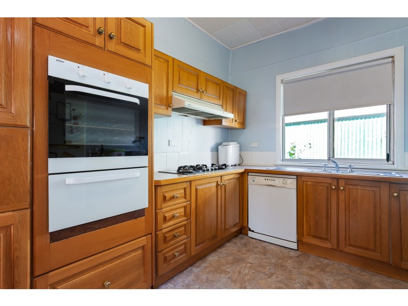 13 Prince Street, Fennell Bay NSW 2283