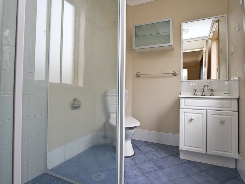 10 Canopus Close, Marmong Point NSW 2284