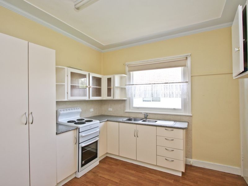 13 Arthur Street, Cardiff South NSW 2285