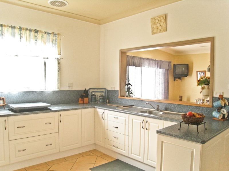 44 Albert Street, Belmont NSW 2280