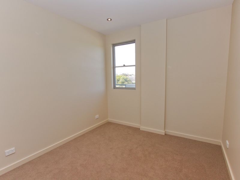 12/24 Brooks Parade, Belmont NSW 2280