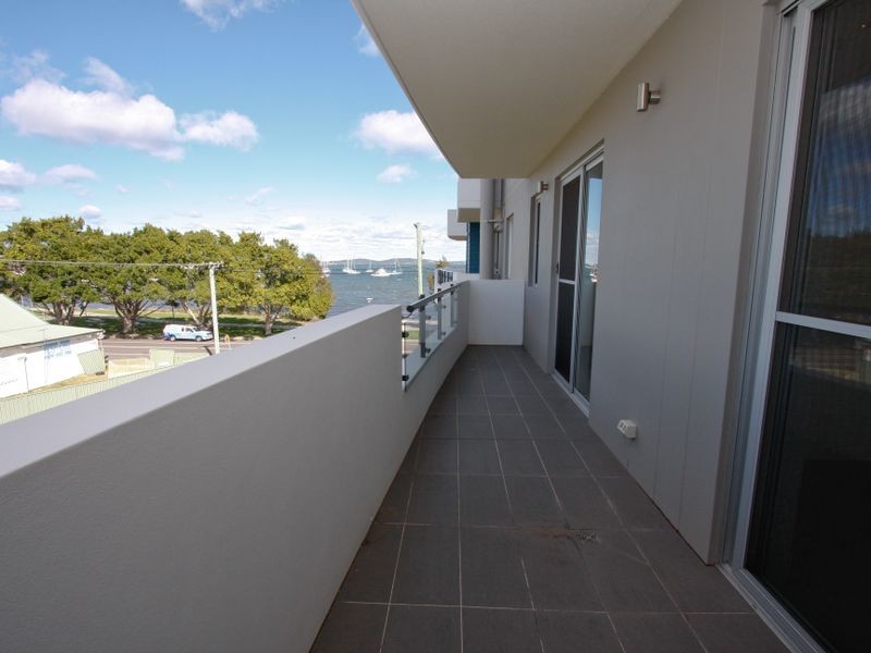 12/24 Brooks Parade, Belmont NSW 2280