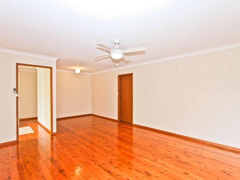 327 McCaffrey Drive, Rankin Park NSW 2287