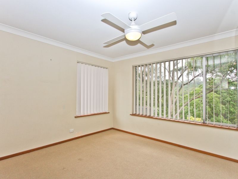 327 McCaffrey Drive, Rankin Park NSW 2287