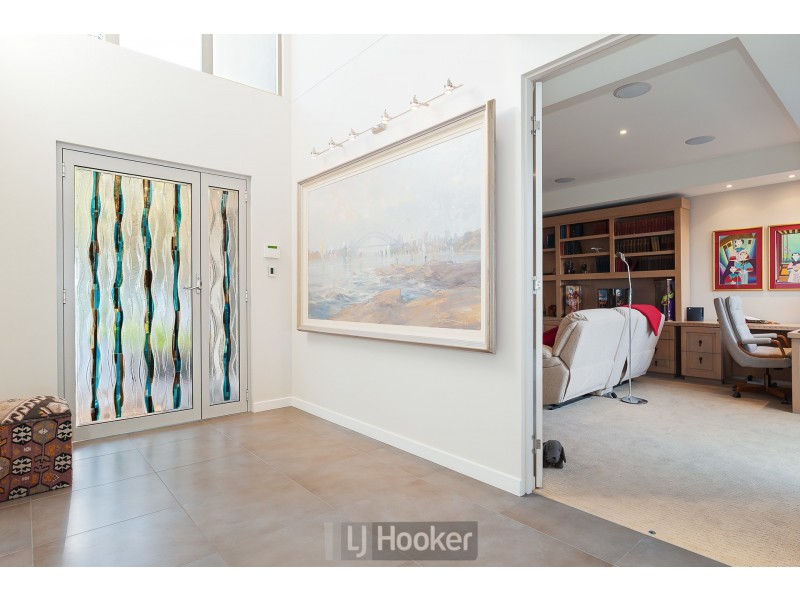 27 Excelsior Parade, Carey Bay NSW 2283