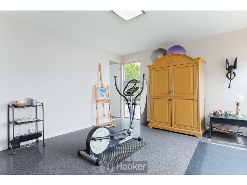 27 Excelsior Parade, Carey Bay NSW 2283