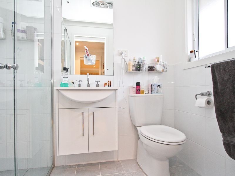 9 The Park Chase, Valentine NSW 2280