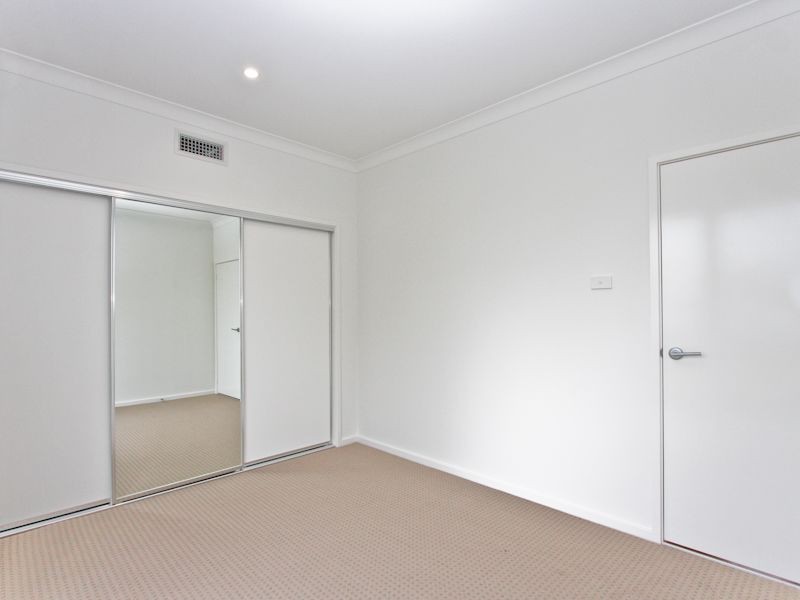 37 Seaside Circuit, Caves Beach NSW 2281