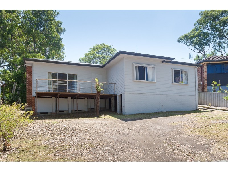 257 Skye Point Road, Coal Point NSW 2283
