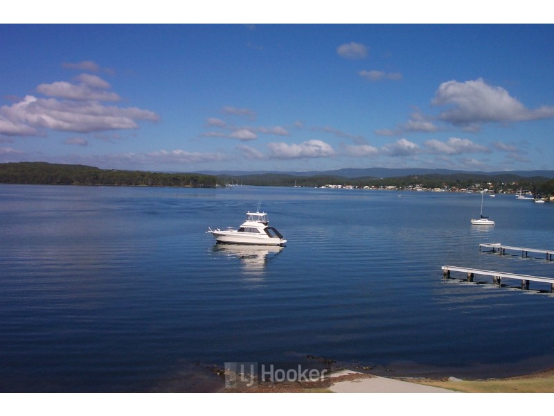 13 Killara Close, Coal Point NSW 2283