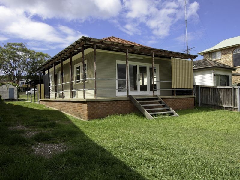 79 Dilkera Avenue, Valentine NSW 2280