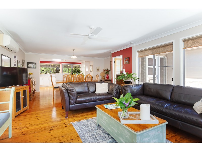 26 Hampstead Way, Rathmines NSW 2283