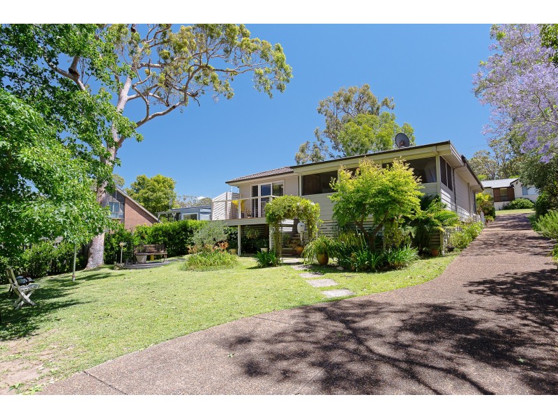 26 Hampstead Way, Rathmines NSW 2283