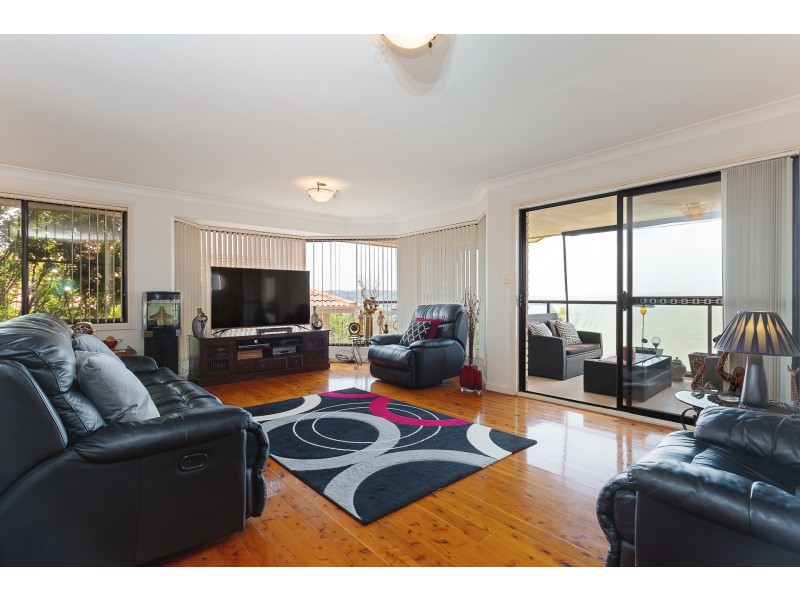 8 Express Circuit, Marmong Point NSW 2284