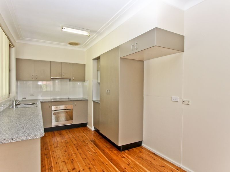 10 Albert Street, Valentine NSW 2280