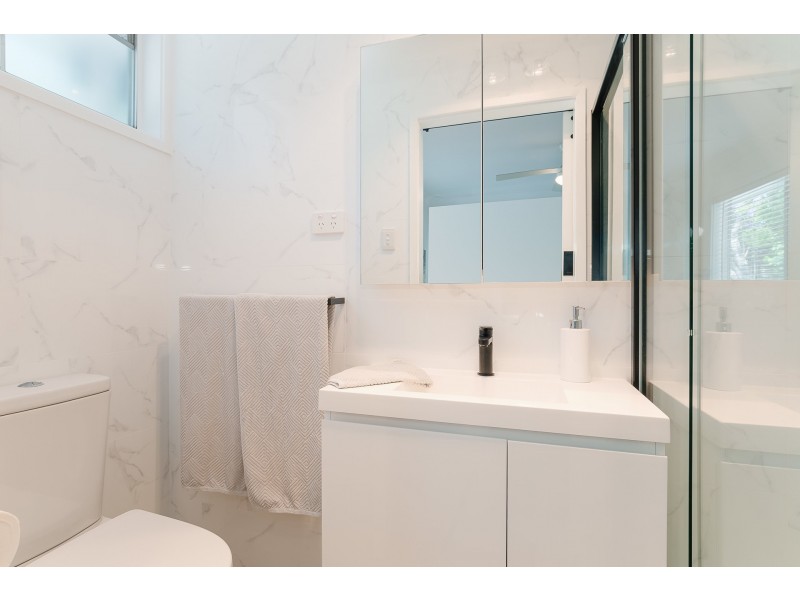 381 Coal Point Road, Coal Point NSW 2283