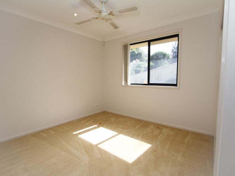 516 The Esplanade, Warners Bay NSW 2282
