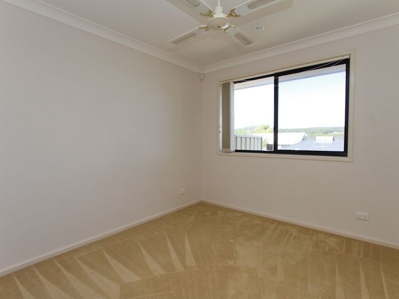 516 The Esplanade, Warners Bay NSW 2282