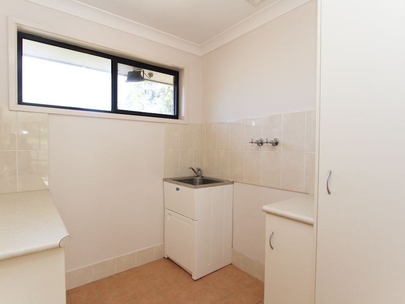 516 The Esplanade, Warners Bay NSW 2282