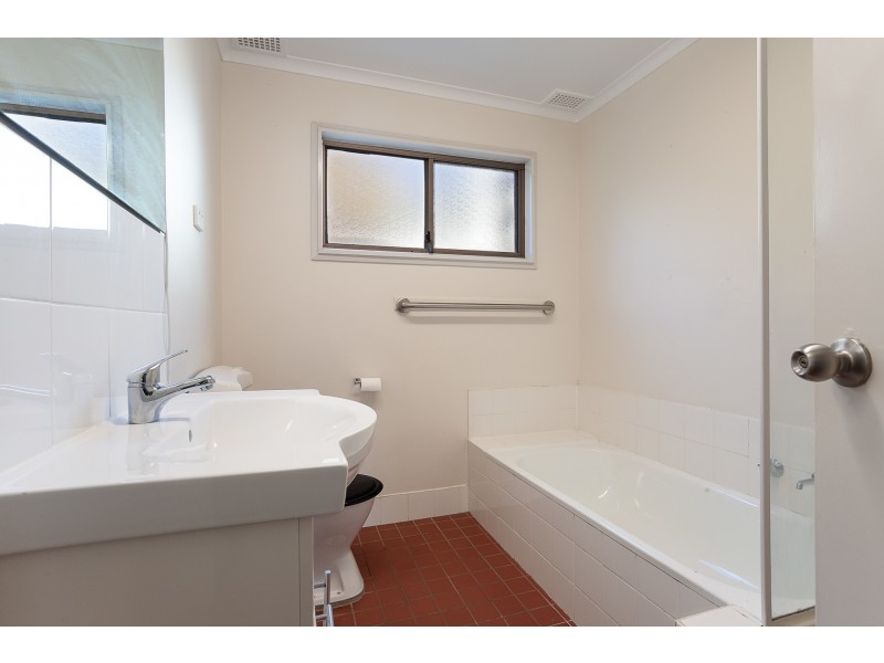 14 Mulawa Street, Bolton Point NSW 2283
