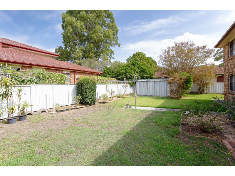 1 Angela Close, Carey Bay NSW 2283