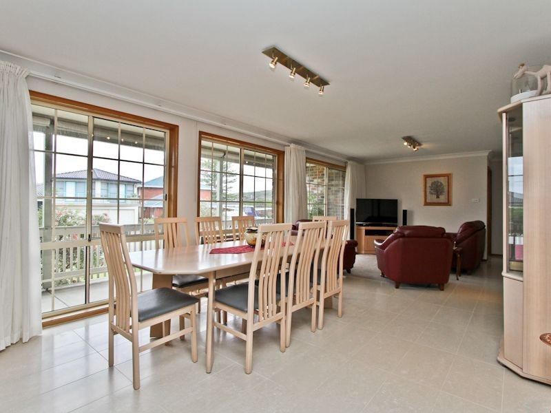 28 Valentine Crescent, Valentine NSW 2280