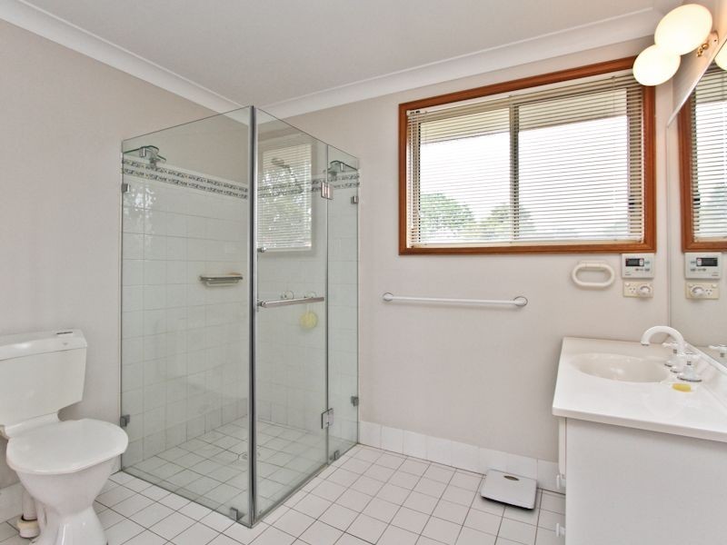 28 Valentine Crescent, Valentine NSW 2280