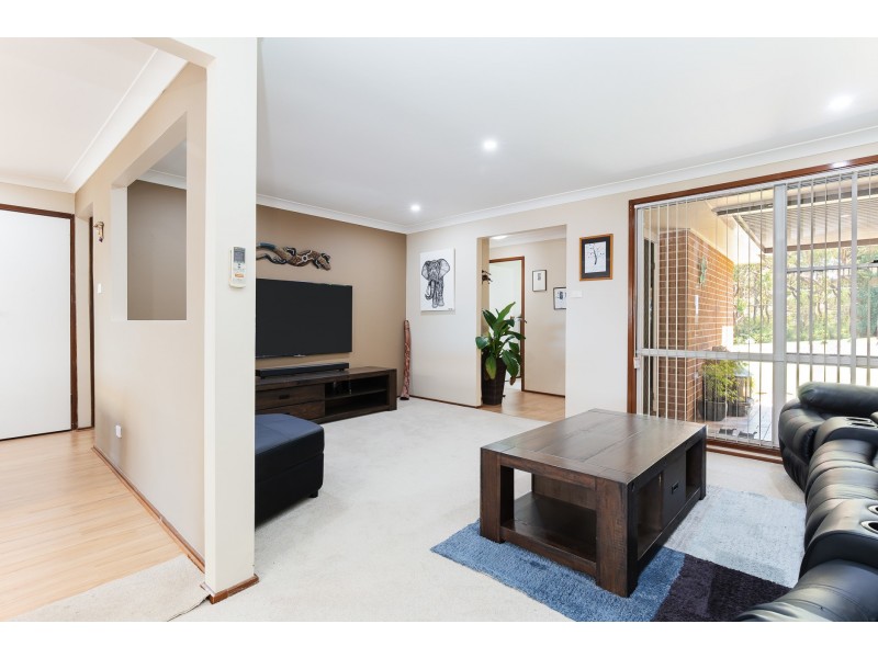 13 Noorumba Close, Toronto NSW 2283