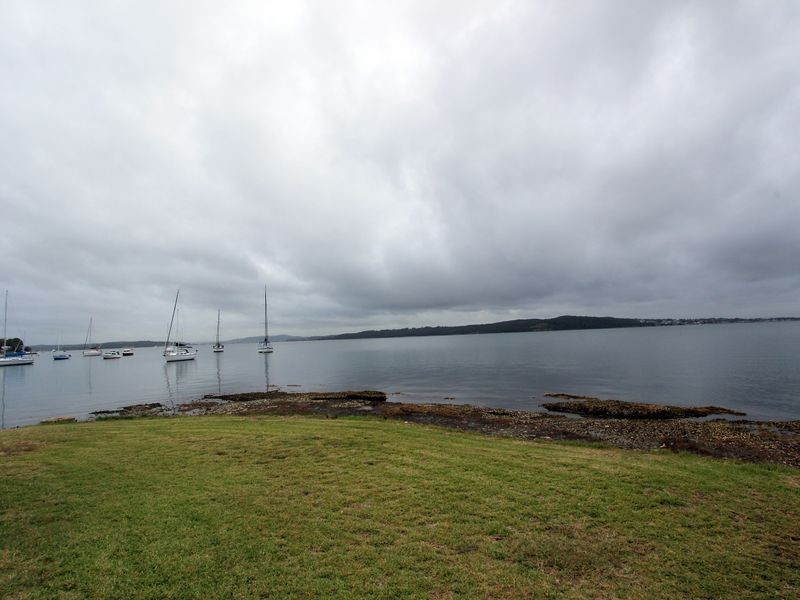 270 Skye Point Road, Coal Point NSW 2283