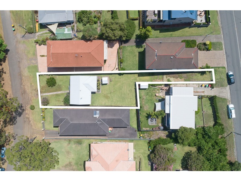 131 Bay Road, Bolton Point NSW 2283
