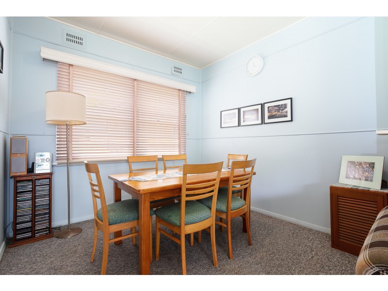 131 Bay Road, Bolton Point NSW 2283