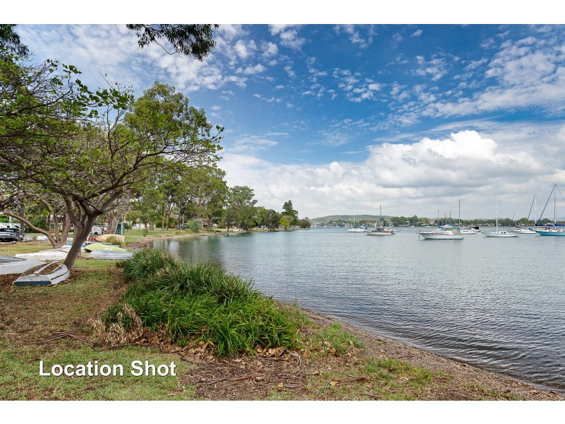 131 Bay Road, Bolton Point NSW 2283