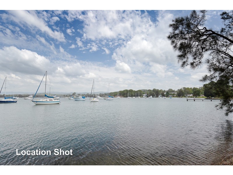 131 Bay Road, Bolton Point NSW 2283