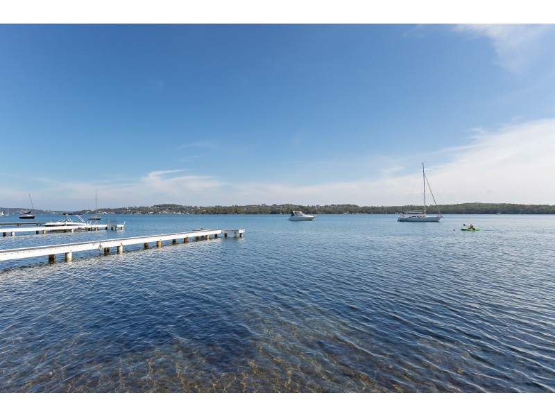 8 Killara Close, Coal Point NSW 2283