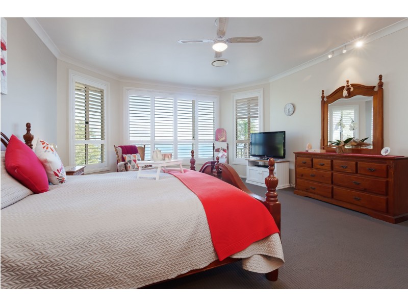 294 Dobell Drive, Wangi Wangi NSW 2267