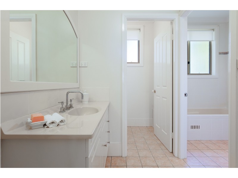 294 Dobell Drive, Wangi Wangi NSW 2267