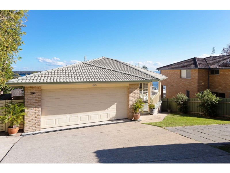 294 Dobell Drive, Wangi Wangi NSW 2267