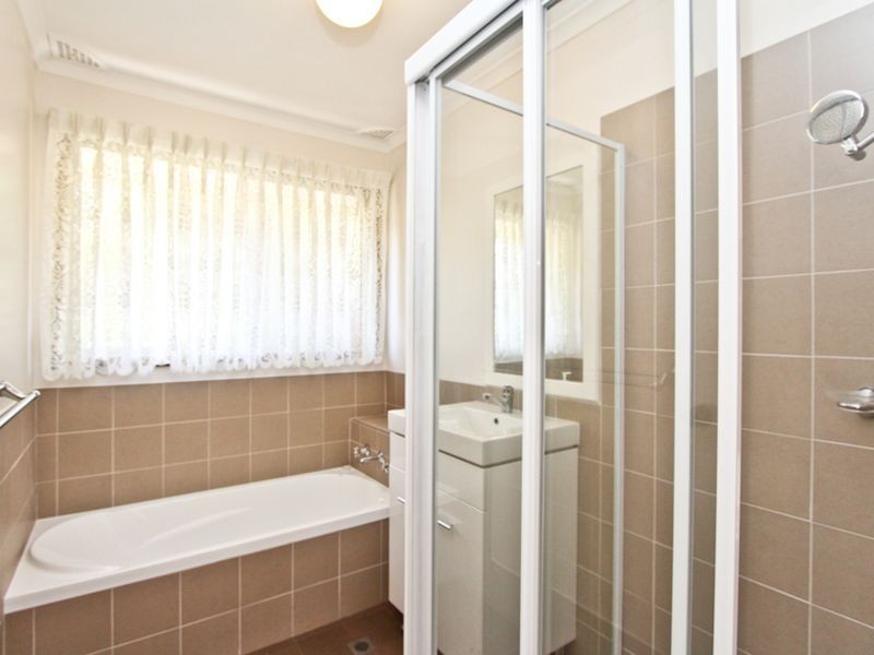 32 Murray Street, Eleebana NSW 2282