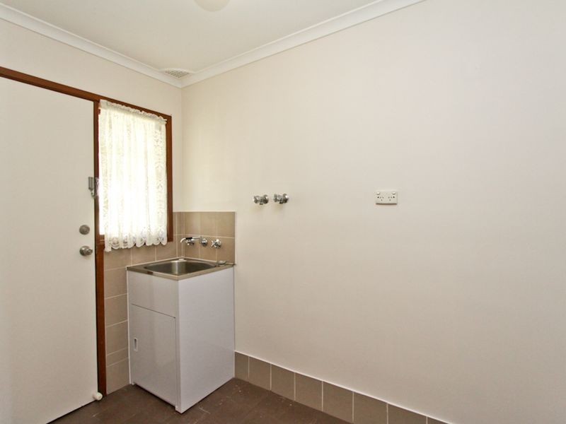 32 Murray Street, Eleebana NSW 2282