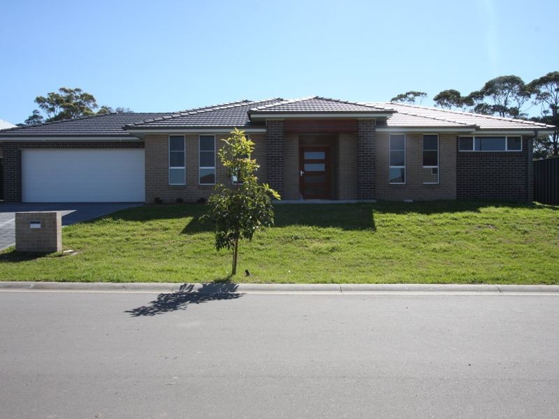 21 John Darling Drive, Belmont North NSW 2280