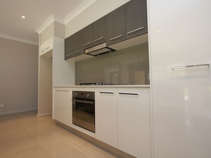 21 John Darling Drive, Belmont North NSW 2280