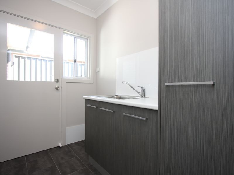 21 John Darling Drive, Belmont North NSW 2280