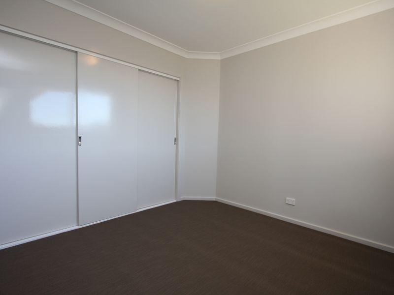 21 John Darling Drive, Belmont North NSW 2280