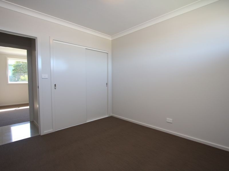 21 John Darling Drive, Belmont North NSW 2280