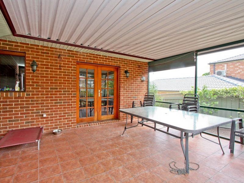 9 Boatmans Row, Eleebana NSW 2282