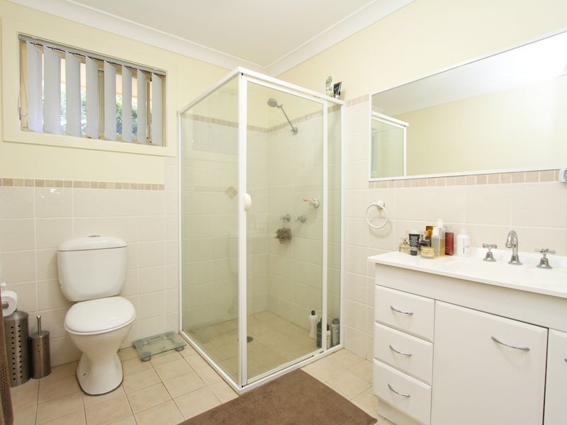 12 Seafarer Close, Belmont NSW 2280