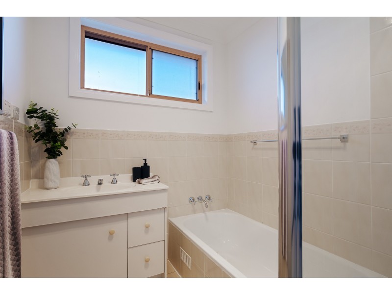 1/16 Third Street, Boolaroo NSW 2284